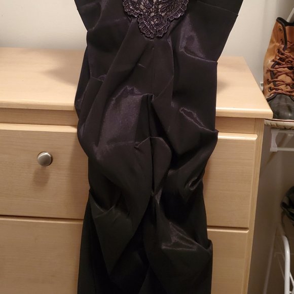 Black with lace 3/4 dress - Picture 4 of 4